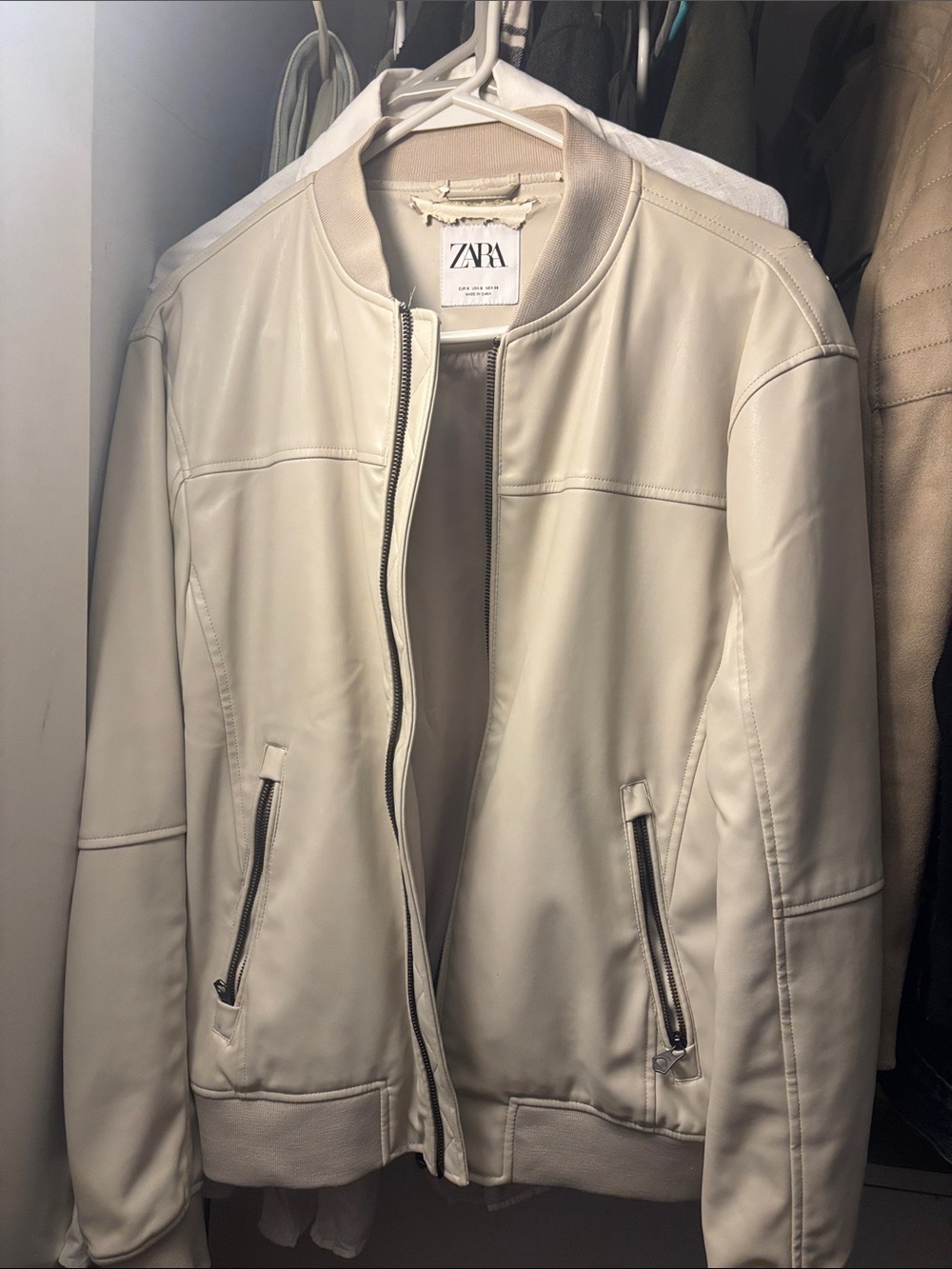 Zara Men's Off-White Bomber Jacket